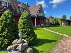 Forest nine Villa Apartments - Image 1