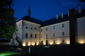Hotel Zámek Svijany - Image 5