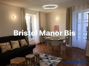 Bristol Manor Bel apt F3 face aux thermes Neris - Image 1