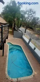 Eight Martjie Guesthouse - Image 3