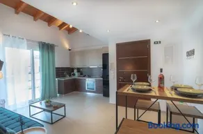 Chris Luxury Loft - Image 4