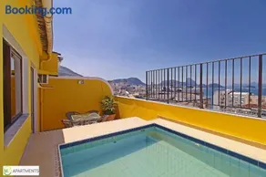Charming duplex penthouse with pool - Image 2