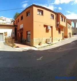 El Vinilo. Aparcamiento exterior gratuito - Image 3