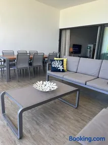 Latitude Luxury Apartment - Image 4