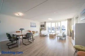Meerzicht 70 - Vakantiehuis aan het water! - Image 3