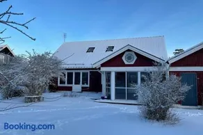 Familjevänligt hus nära Isaberg! - Image 2