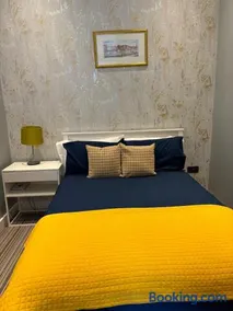 Entire Apartment Cosy & Modern - Image 5