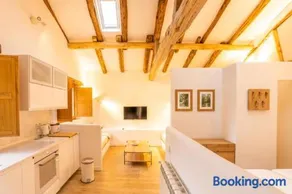 La Cueva Rural Boutique Villa - Image 1