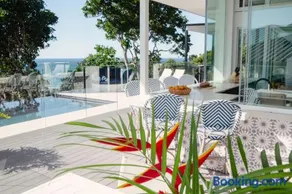 The Pool House - Image 2