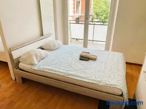 2 Room Center Zurich Flats with Balcony - Hilda - Image 2
