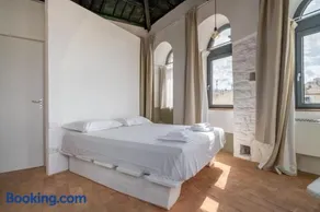 Torre Subrosa, vasca in camera cromoterapia - Image 3