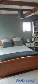 Chambre double dans la maison de Pauline et Stéphane - Image 4