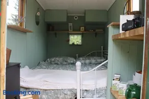 The Falgate Shepherd's Hut - Image 3