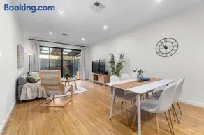 Modern Comfort and urban Convenience compbelltown nest - Image 3
