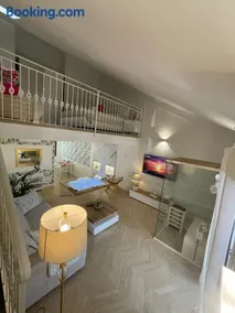 Camilla Luxury Home - Image 1