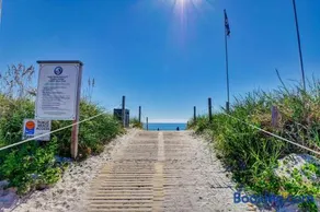Surf City Getaway- Motel Unit - Walk to Beach - Image 2