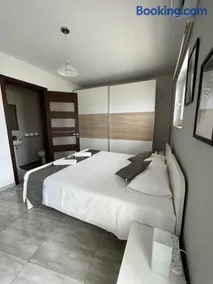 F3 Modern and Bright Apartment in Malta - Image 3