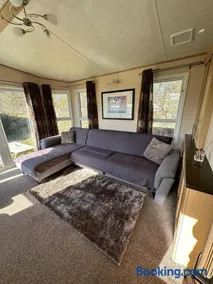 Gold Standard Caravan on South View Park - Image 4