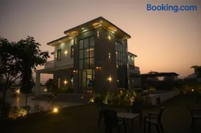 Orca Hill Villa - Image 1