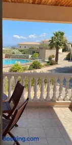 Manureva Calvi - Image 5