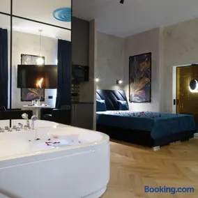 Apartament z Jacuzzi w Sercu Krakowa - Image 3
