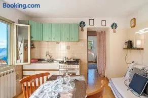 Room in the Country House - Image 2