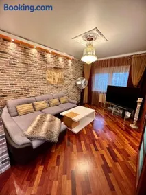 Exclusive Golden Sands apartment - Image 3