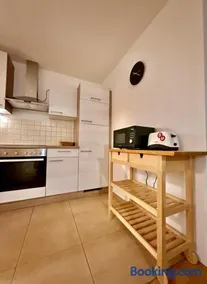 Sunflower Apartment Moravske Toplice - Image 3