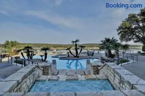 Beach Villa - Image 2