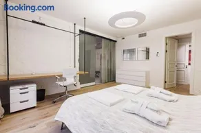 Millionaire suite - Image 2