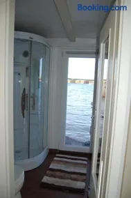 feststehendes Hausboot - Image 2