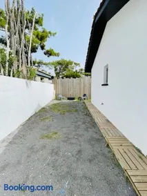 Beach House - Image 2