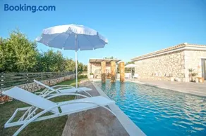Villa Dionisis - Image 2
