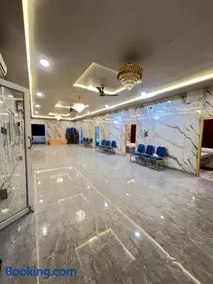 N R GUEST ROOMs - Image 2
