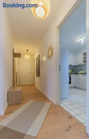 Spreewald-Apartment, 75qm, 2 Schlafzimmer, Tiefgarage, Balkon, Netflix, Waschtrockner - Image 4