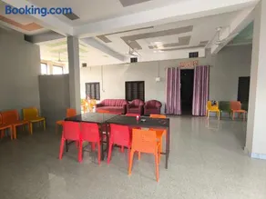 Vivek Hotel - Image 4