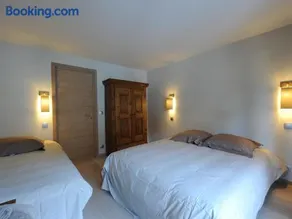 Appartement spacieux 10 personnes avec wifi et parking à Courchevel - Image 2