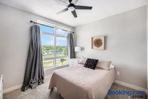 Modern 3-Story Townhome - Image 1