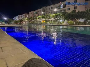 PV404 - 3Qts estrutura tipo Resort com Piscina Gigante By Oasis Ferias - Image 3