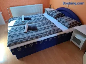 Kismarosi Center Apartman - Image 3