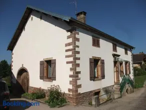 Gîte calme à Fougerolles, idéal pour familles - Image 1
