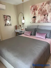 NIMA Holiday Home - Image 2