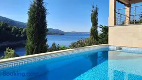 Vila Hera Korčula, Special one, pool, right on the sea,parking, 8 people - Image 1