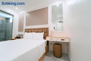 Nhật Tân Hotel Triển Lãm VEC - Đông Anh - Image 1