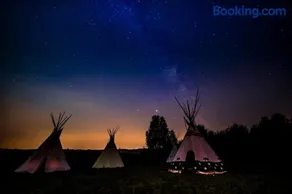 Fort Wapiti - Image 1