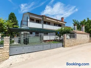 Apartments Davorka - Image 2