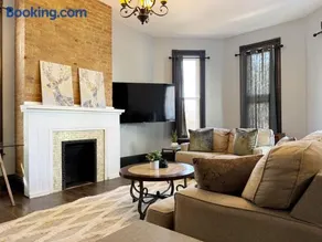 Chandler Studio Apartments - Image 2
