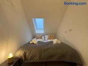 KUELhome - Moderne Wohnung mit Küche & Parkplatz Ausblick auf den bayerischen Wald - Image 4