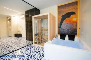 Afrodite Luxury Residence - Image 2