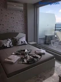 Golden Sea View Penthouse - Image 4